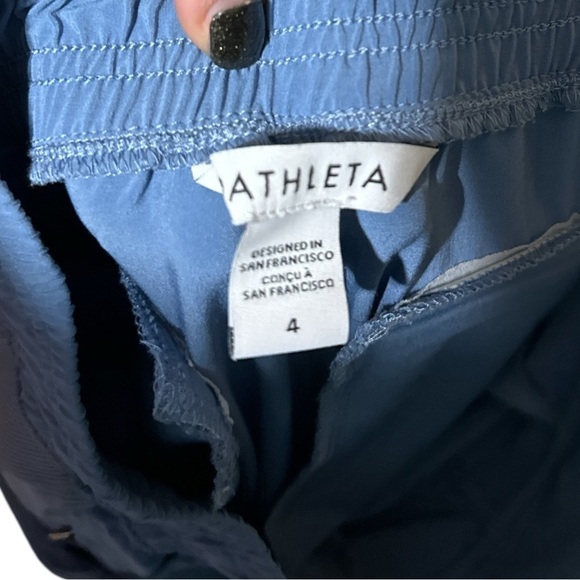 NWOT - Athleta Brooklyn Legacy Midrise Joggers - Size 4 - Picture 3 of 4